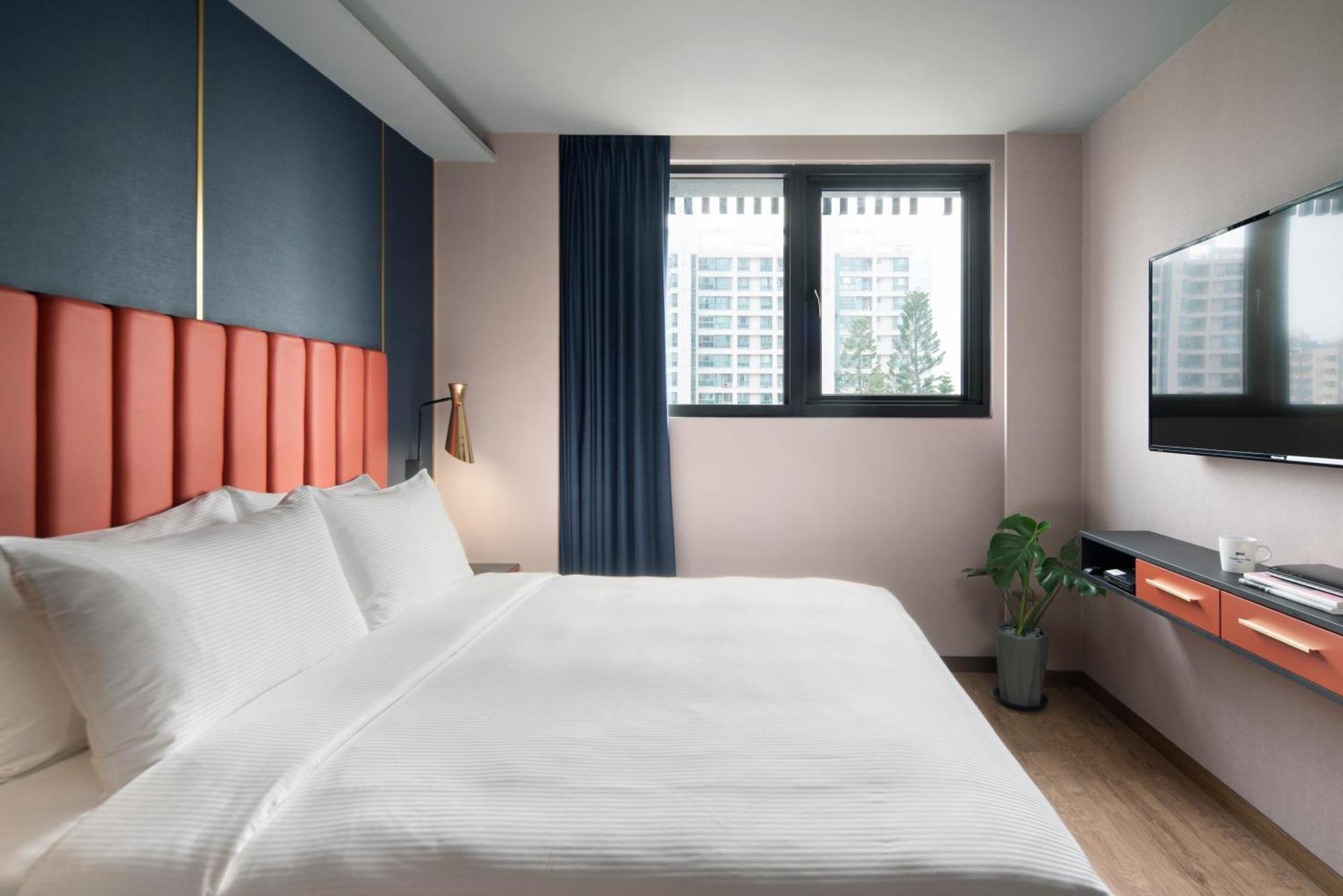 Kindness Day Hotel Tainan Kamer foto